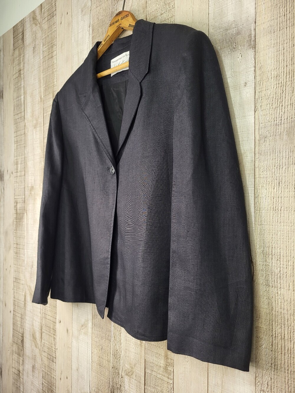 Lord & Taylor Black Linen Blazer. Size 14 - Picture 3 of 10